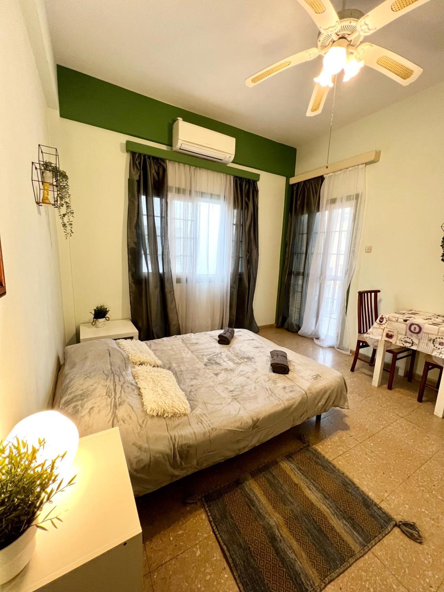Past Or Tail Rooms Larnaca Dış mekan fotoğraf